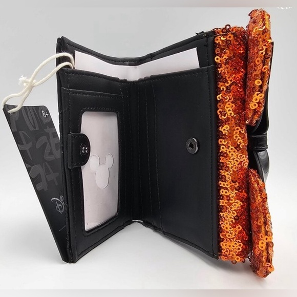 🦇Loungefly Disney Minnie Halloween Sequins Wallet - Picture 3 of 7